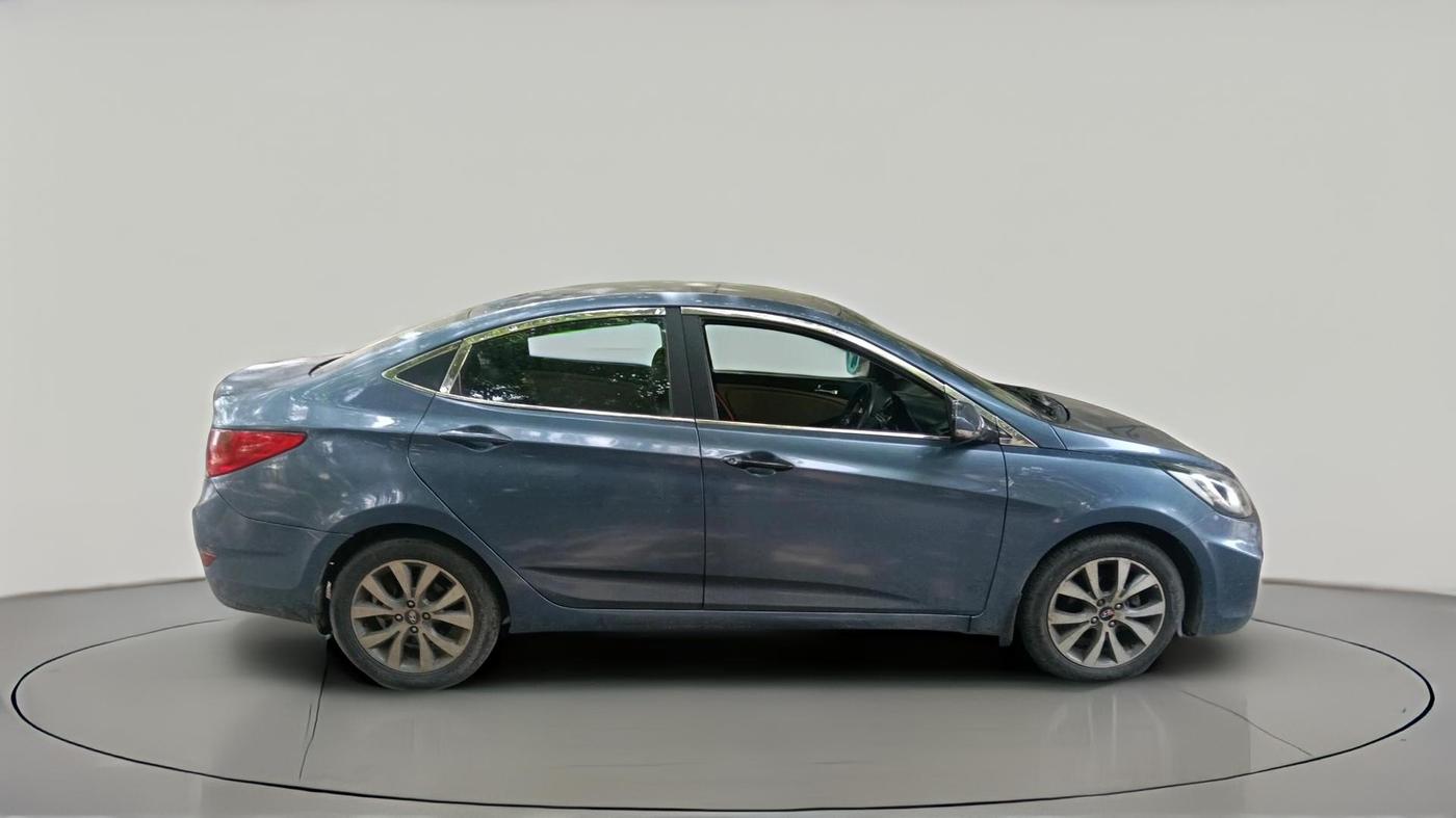 2014 Hyundai Verna FLUIDIC 1.6 CRDI SX, Diesel, Manual, 89,519 km, exterior