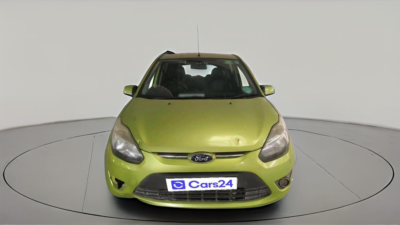 2011 Ford Figo TITANIUM 1.2 PETROL, Petrol, Manual, 1,18,717 km, exterior