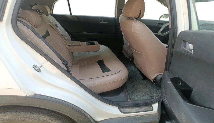 2016 Hyundai Creta SX PLUS 1.6 DIESEL, Diesel, Manual, 2,88,203 km, interior