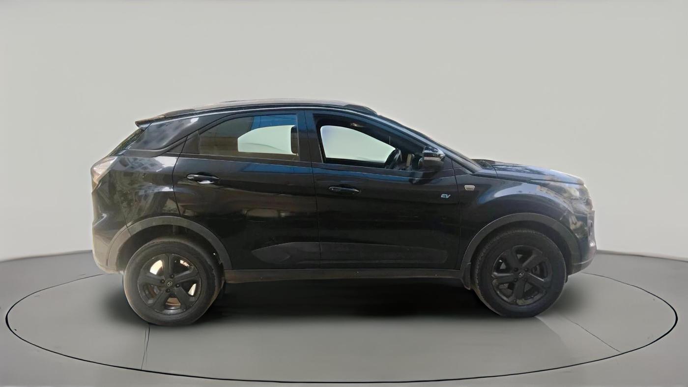 2021 Tata NEXON EV XZ PLUS DARK EDITION, Electric, Automatic, 1,56,528 km, exterior