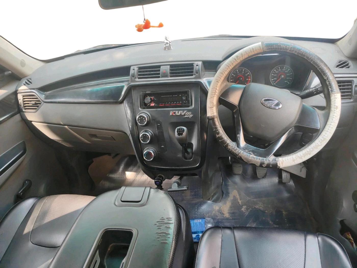2018 Mahindra KUV 100 NXT K2 D 6S, Diesel, Manual, 1,24,000 km, interior