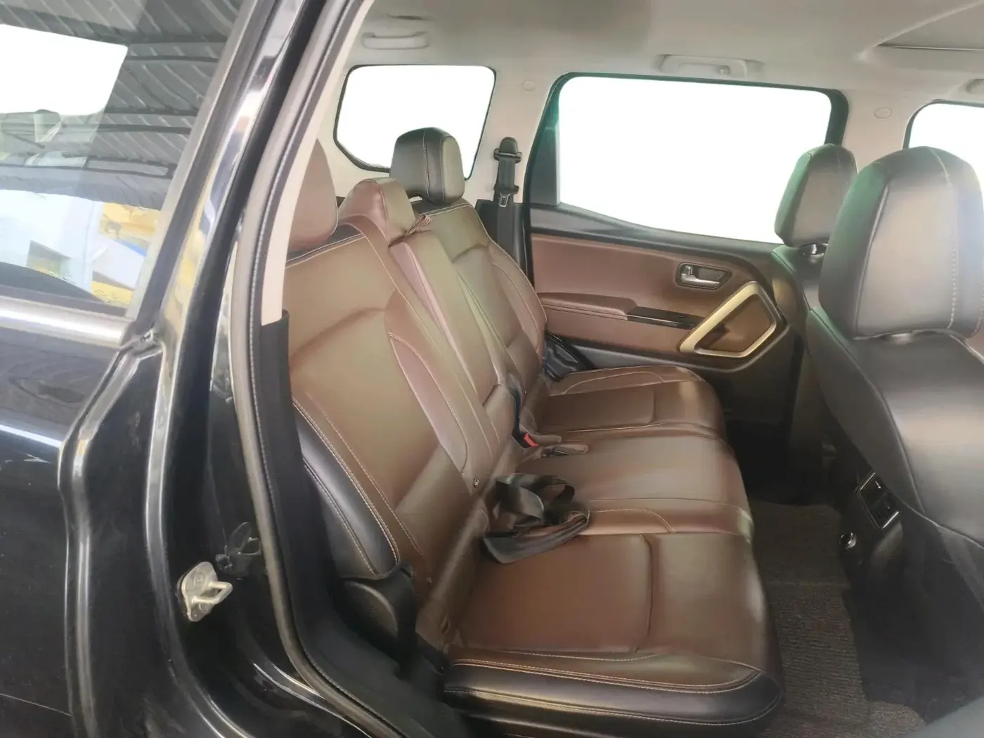 2022 Mahindra SCORPIO-N Z8 L DIESEL MT 2WD 7 STR, Diesel, Manual, 78,428 km, interior