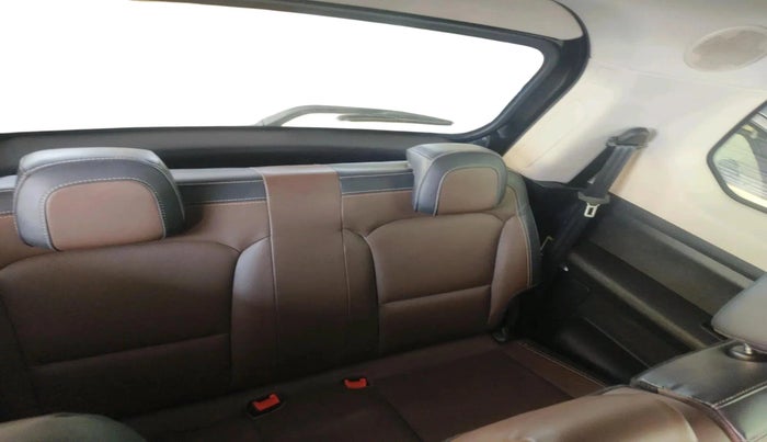 2022 Mahindra SCORPIO-N Z8 L DIESEL MT 2WD 7 STR, Diesel, Manual, 78,428 km, interior