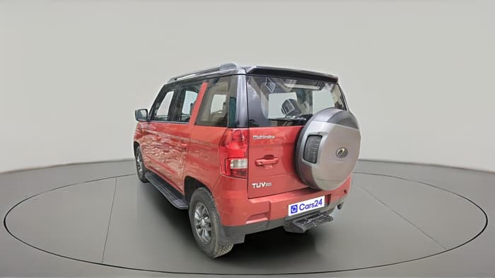 2018 Mahindra TUV300 T10, Diesel, Manual, 1,03,345 km, exterior