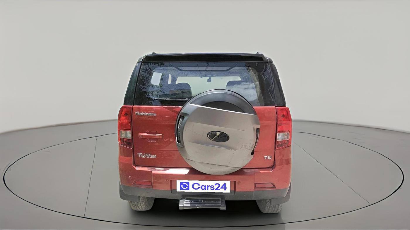 2018 Mahindra TUV300 T10, Diesel, Manual, 1,03,345 km, exterior