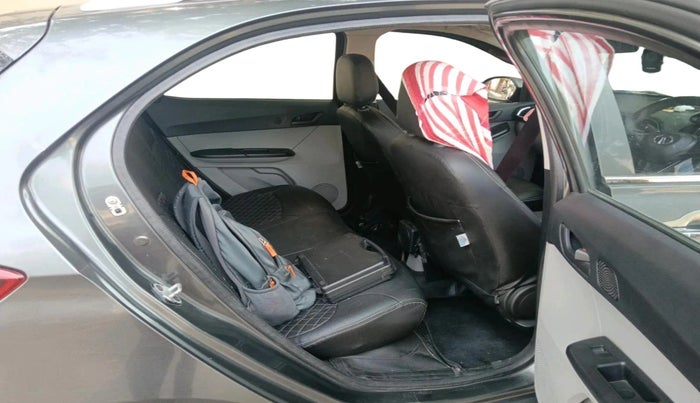 2021 Tata Tiago XT (O) PETROL, Petrol, Manual, 18,586 km, interior