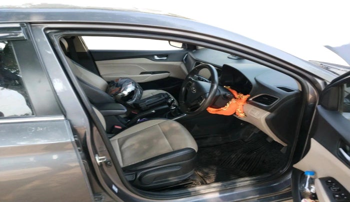 2018 Hyundai Verna 1.6 SX (O) CRDI MT, Diesel, Manual, 1,04,975 km, interior