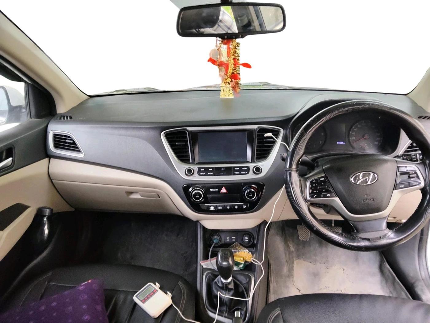2018 Hyundai Verna 1.6 CRDI SX, Diesel, Manual, 1,65,595 km, interior