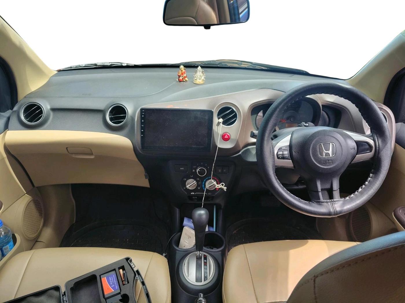 2013 Honda Amaze 1.2L I-VTEC VX AT, Petrol, Automatic, 1,09,147 km, interior