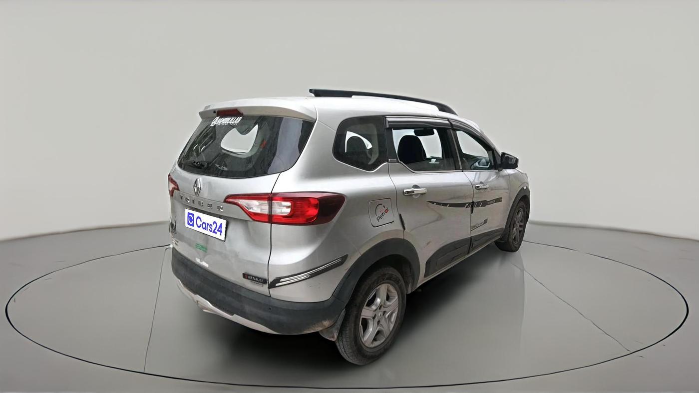 2019 Renault TRIBER RXZ, Petrol, Manual, 91,081 km, exterior