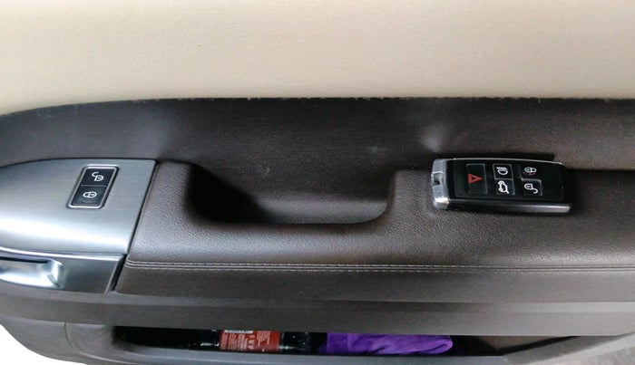 2020 Landrover Range Rover Sport SE 2.0 PETROL, Petrol, Automatic, 67,887 km, interior