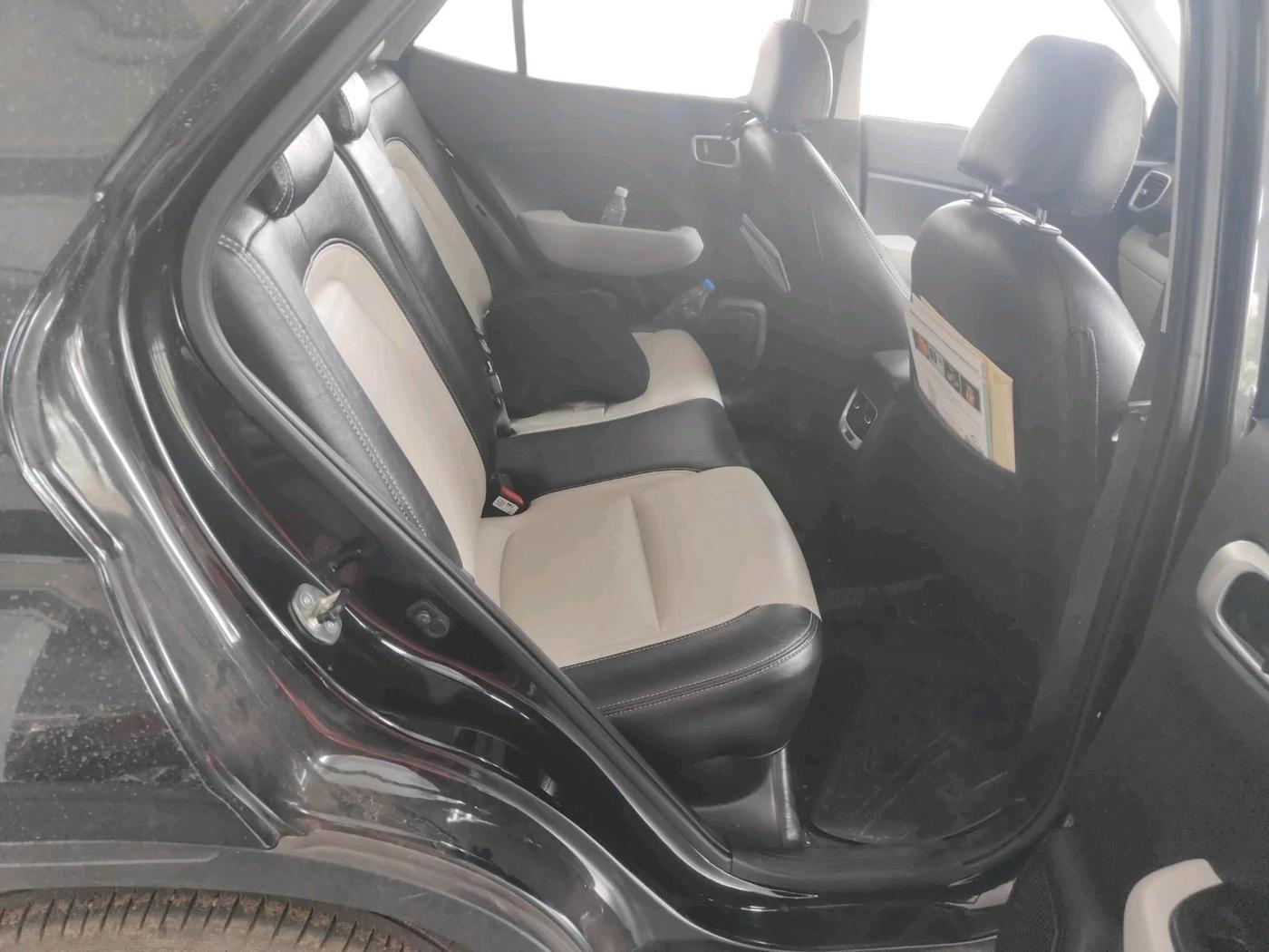 2023 Hyundai VENUE S PLUS 1.5 CRDI, Diesel, Manual, 35,554 km, interior