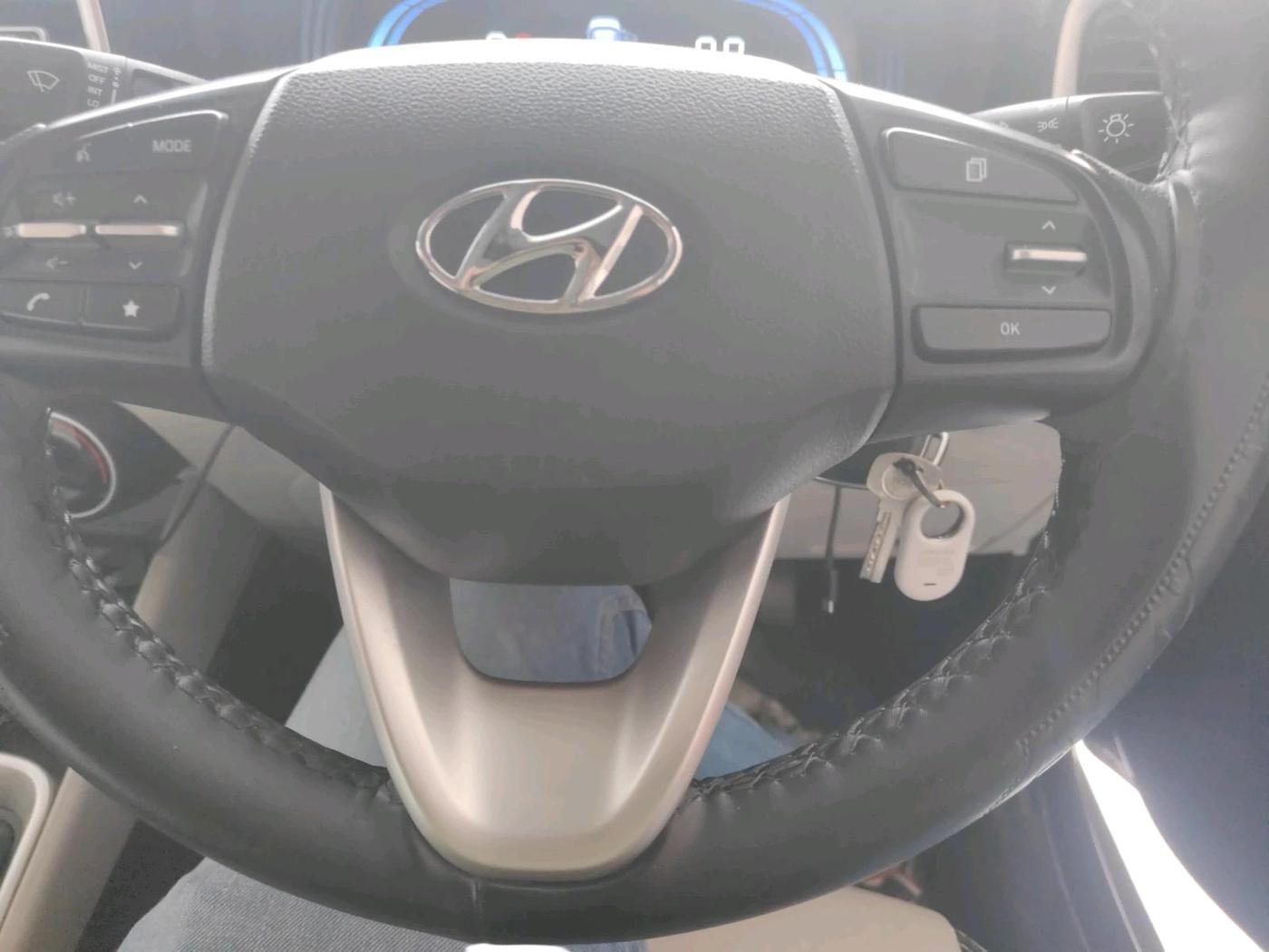 2023 Hyundai VENUE S PLUS 1.5 CRDI, Diesel, Manual, 35,554 km, interior