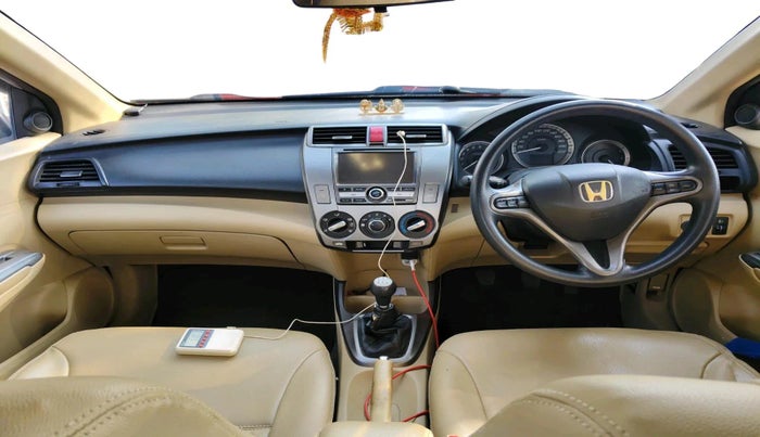 2013 Honda City 1.5L I-VTEC V MT, CNG, Manual, 1,06,535 km, interior