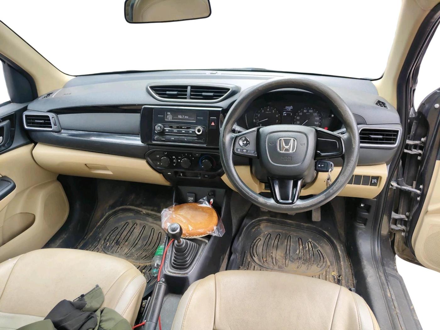 2018 Honda Amaze 1.2L I-VTEC S, Petrol, Manual, 99,555 km, interior
