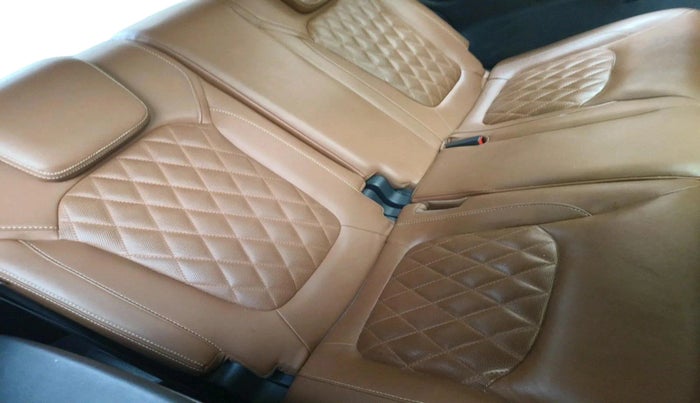 2021 MG GLOSTER SAVVY 6 STR 2.0 TWIN TURBO 4WD, Diesel, Automatic, 77,916 km, interior