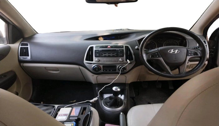 2014 Hyundai i20 SPORTZ 1.2, Petrol, Manual, 43,811 km, interior