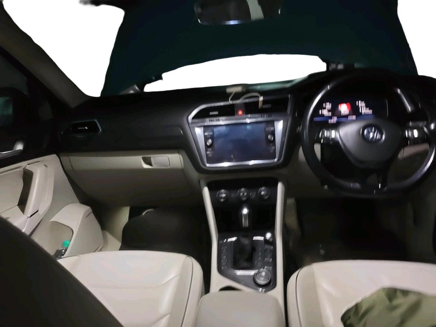 2020 Volkswagen TIGUAN ALL SPACE 2.0 TSI, Petrol, Automatic, 48,116 km, interior