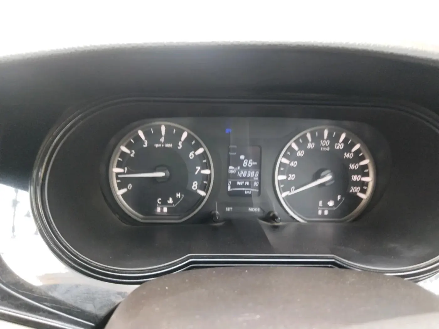 2016 Tata Zest XMS PETROL, Petrol, Manual, 1,28,388 km, interior