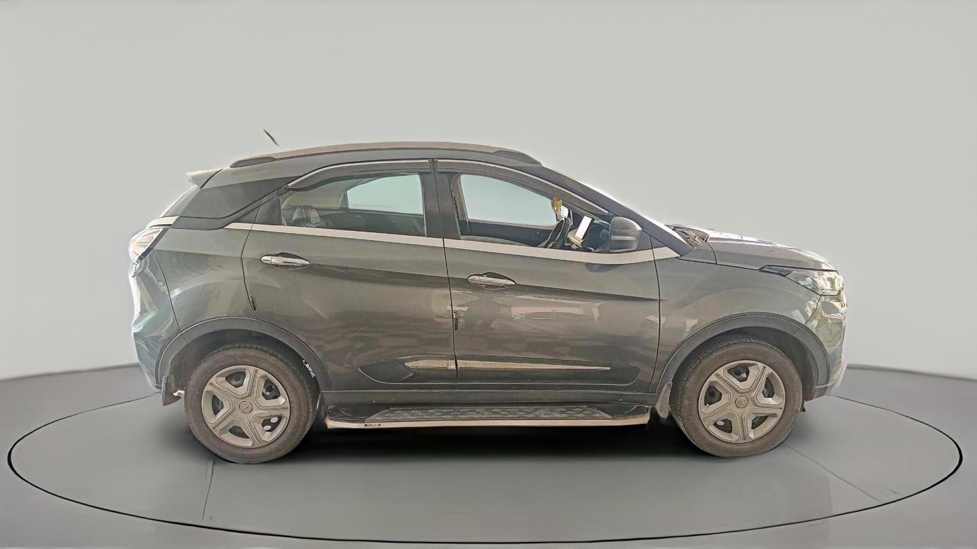 2022 Tata NEXON XM SUNROOF PETROL, Petrol, Manual, 50,765 km, exterior