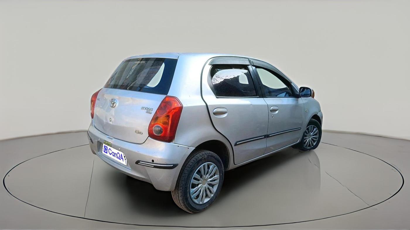 2012 Toyota Etios Liva GD, Diesel, Manual, 1,04,289 km, exterior