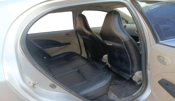 2012 Toyota Etios Liva GD, Diesel, Manual, 1,04,289 km, interior