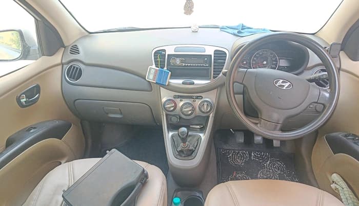 2013 Hyundai i10 MAGNA 1.2, Petrol, Manual, 63,293 km, interior