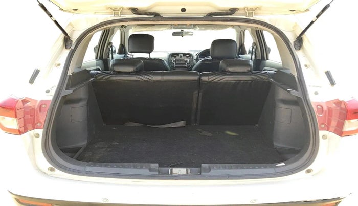 2017 Maruti Vitara Brezza ZDI, Diesel, Manual, 1,65,552 km, exterior