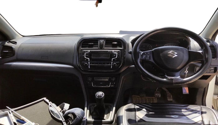 2017 Maruti Vitara Brezza ZDI, Diesel, Manual, 1,65,552 km, interior