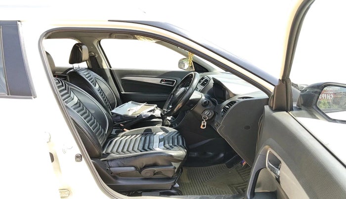 2017 Maruti Vitara Brezza ZDI, Diesel, Manual, 1,65,552 km, interior