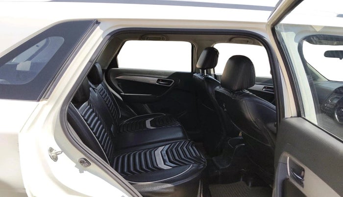 2017 Maruti Vitara Brezza ZDI, Diesel, Manual, 1,65,552 km, interior