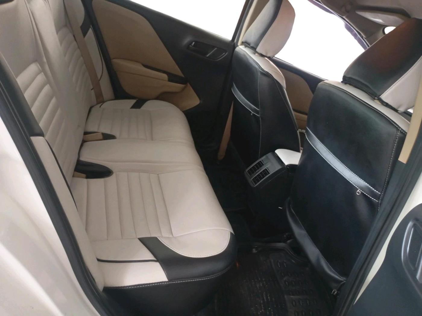 2015 Honda City 1.5L I-DTEC SV, Diesel, Manual, 1,18,633 km, interior