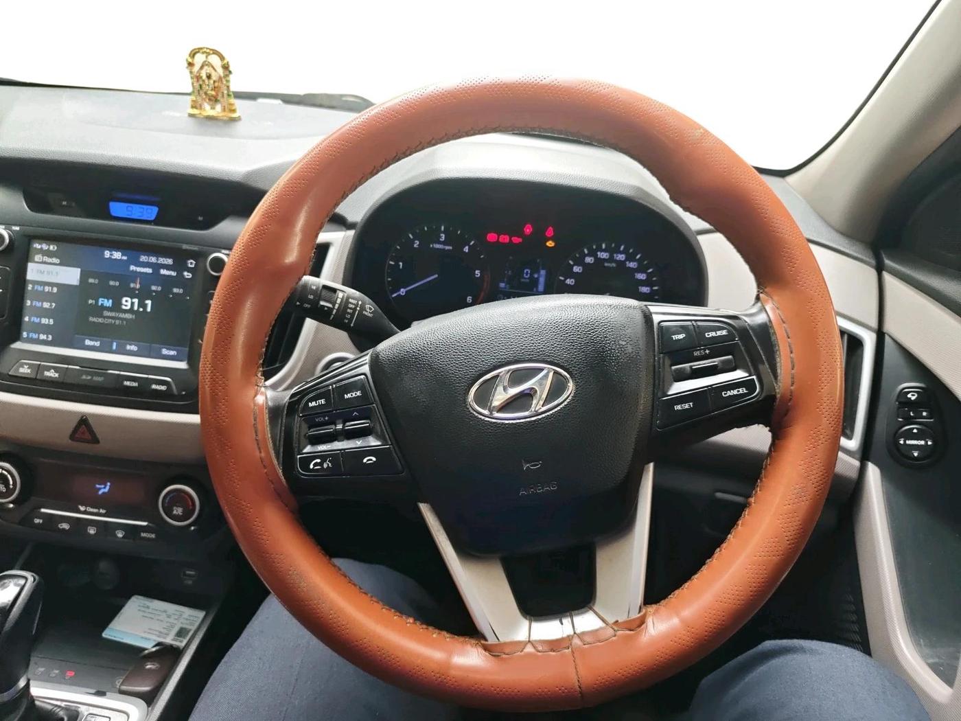 2018 Hyundai Creta SX AT 1.6 DIESEL, Diesel, Automatic, 2,90,020 km, interior