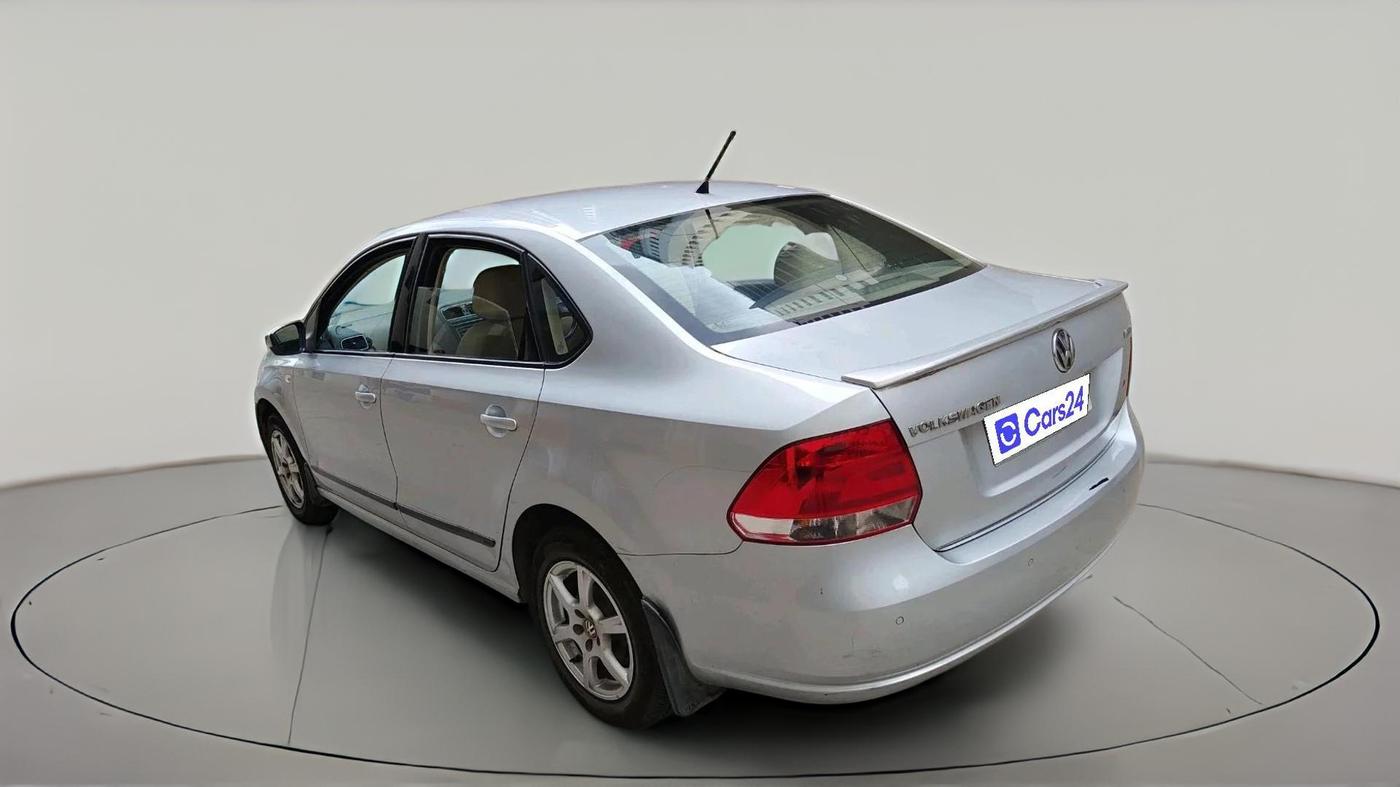 2013 Volkswagen Vento HIGHLINE 1.6 MPI, Petrol, Manual, 95,544 km, exterior
