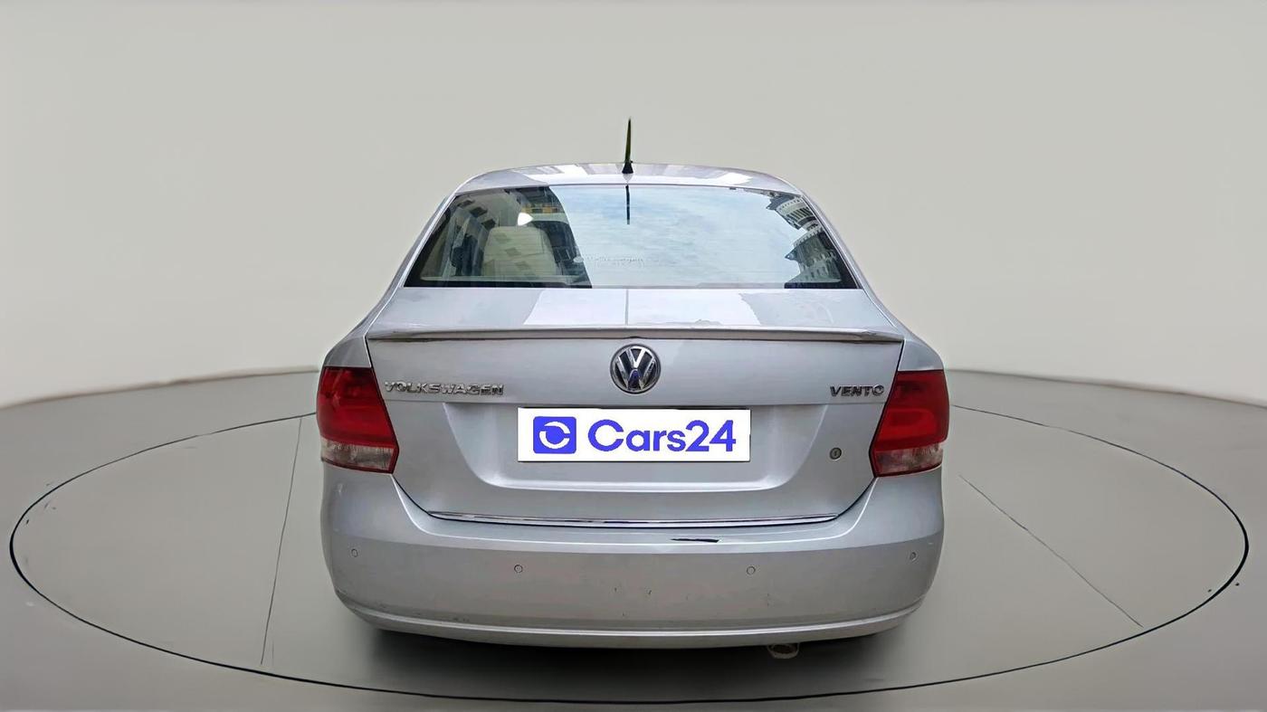 2013 Volkswagen Vento HIGHLINE 1.6 MPI, Petrol, Manual, 95,544 km, exterior