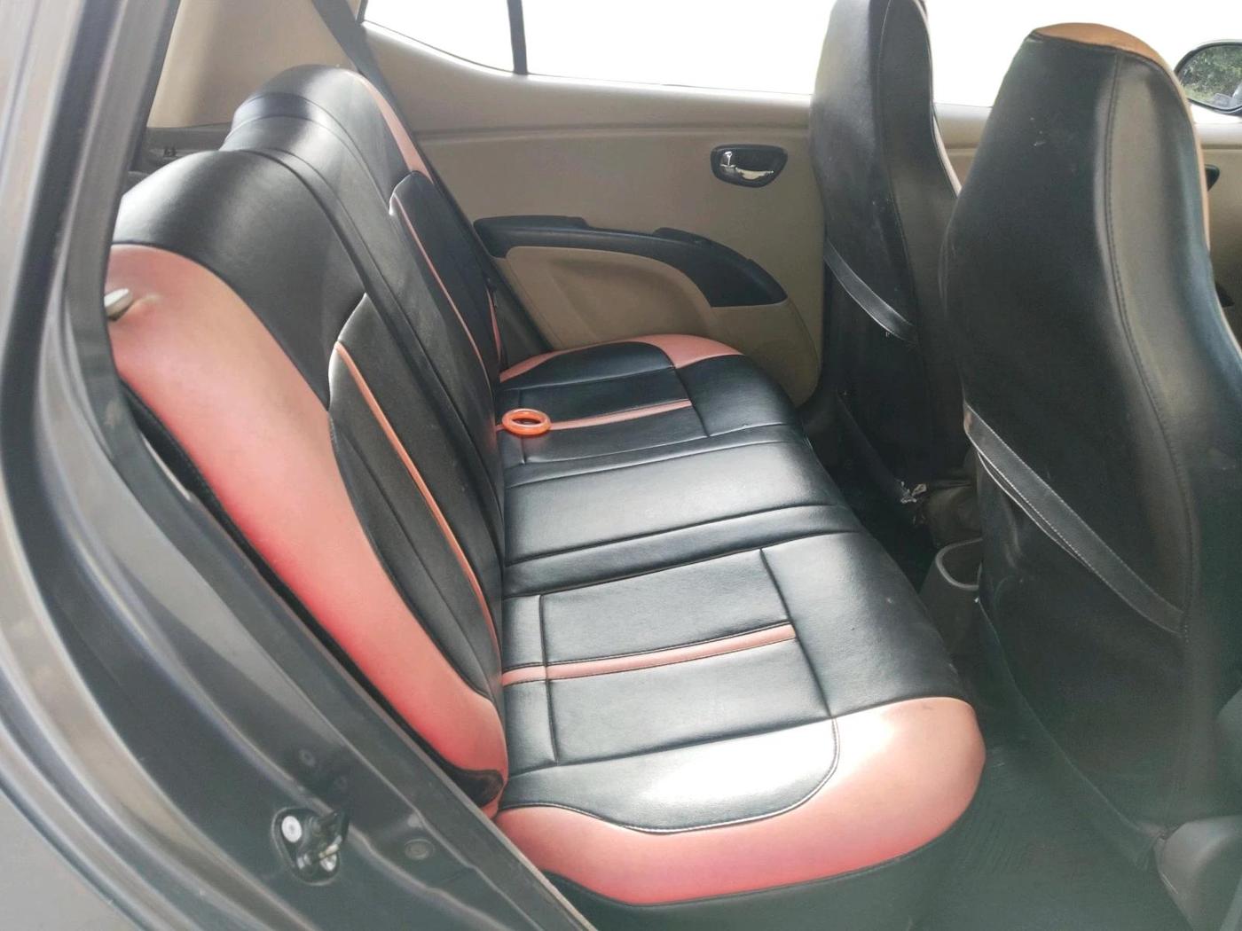 2014 Hyundai i10 SPORTZ 1.1 LPG, Petrol, Manual, 1,10,583 km, interior