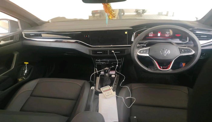 2025 Volkswagen VIRTUS GT PLUS TSI 1.5 EVO DSG, Petrol, Automatic, 7,714 km, interior