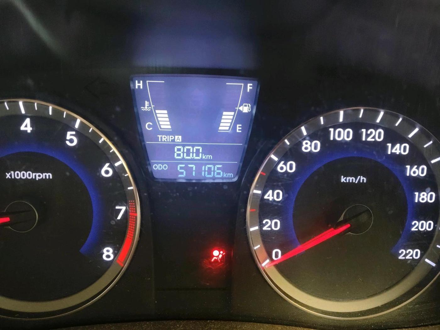 2013 Hyundai Verna FLUIDIC 1.6 VTVT EX, Petrol, Manual, 57,106 km, interior