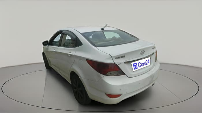 2013 Hyundai Verna FLUIDIC 1.6 CRDI SX, Diesel, Manual, 1,62,305 km, exterior