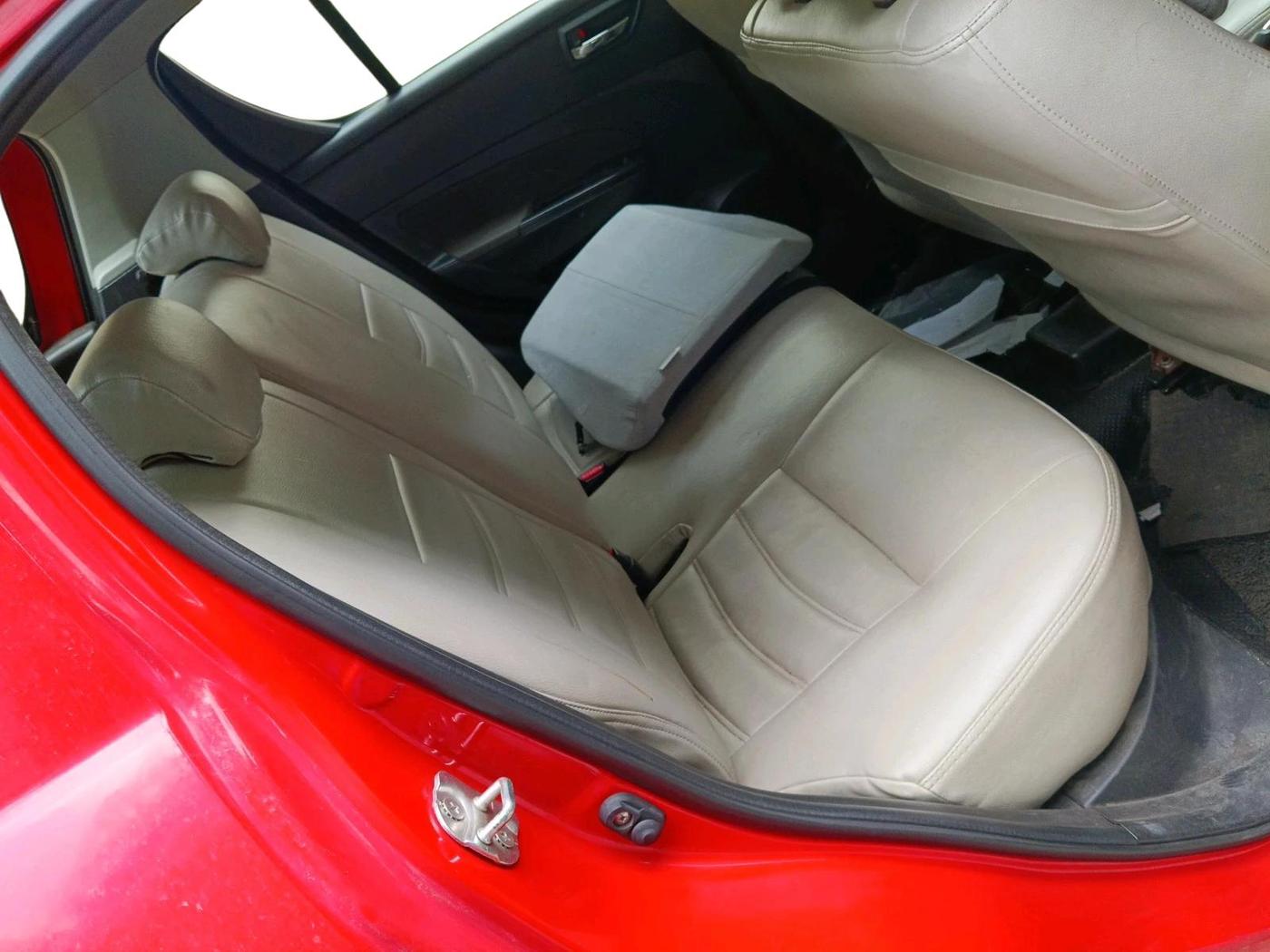 2014 Maruti Swift ZXI, Petrol, Manual, 1,27,115 km, interior