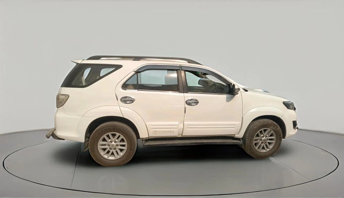 2014 Toyota Fortuner 3.0 4X2 MT, Diesel, Manual, 73,114 km, exterior