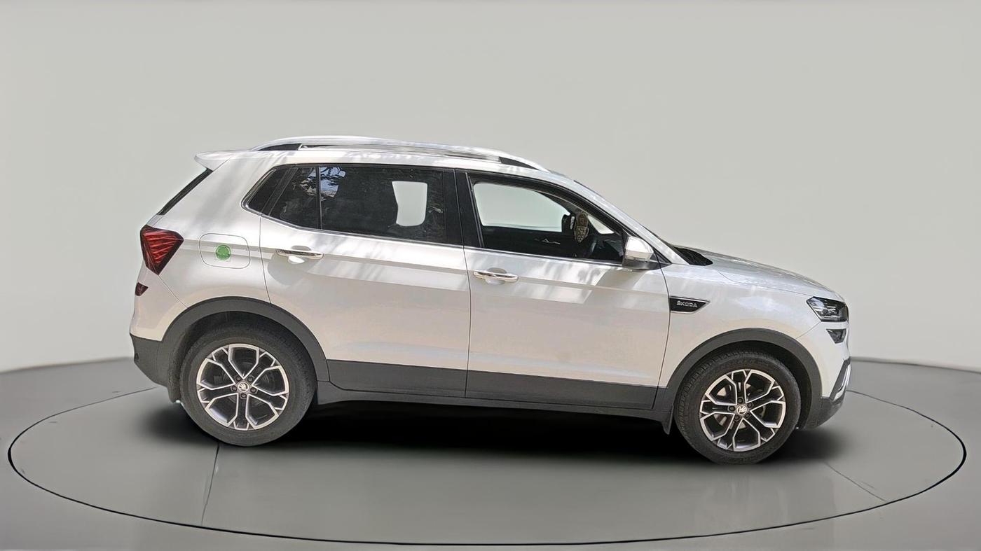 2022 Skoda KUSHAQ STYLE 1.0L TSI MT, Petrol, Manual, 20,349 km, exterior