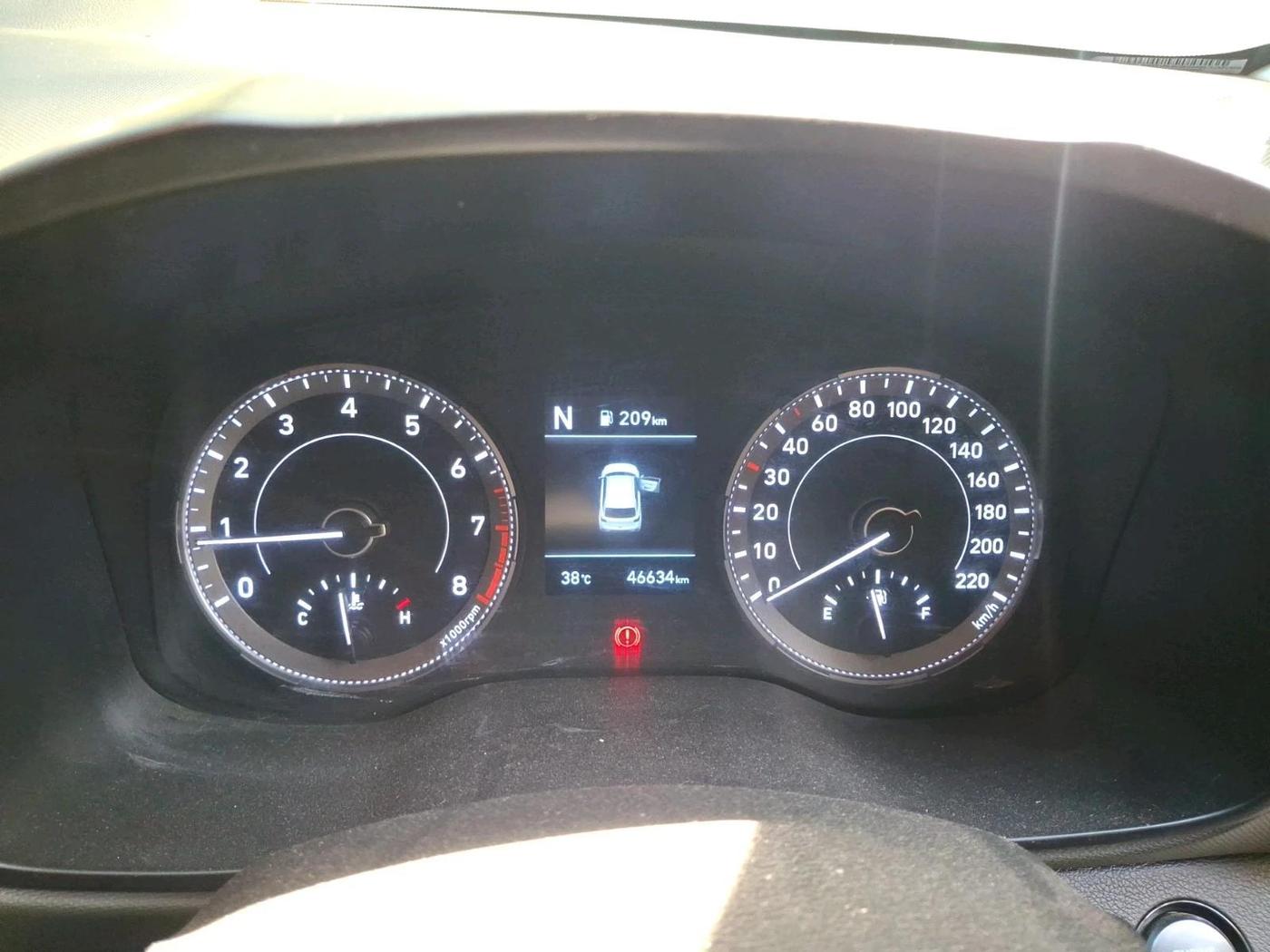 2020 Hyundai VENUE SX 1.0 (O) TURBO IMT, Petrol, Manual, 46,634 km, interior
