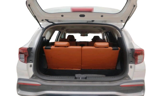 2022 KIA CARENS PRESTIGE PLUS 1.4 PETROL 7 STR, Petrol, Manual, 27,476 km, exterior