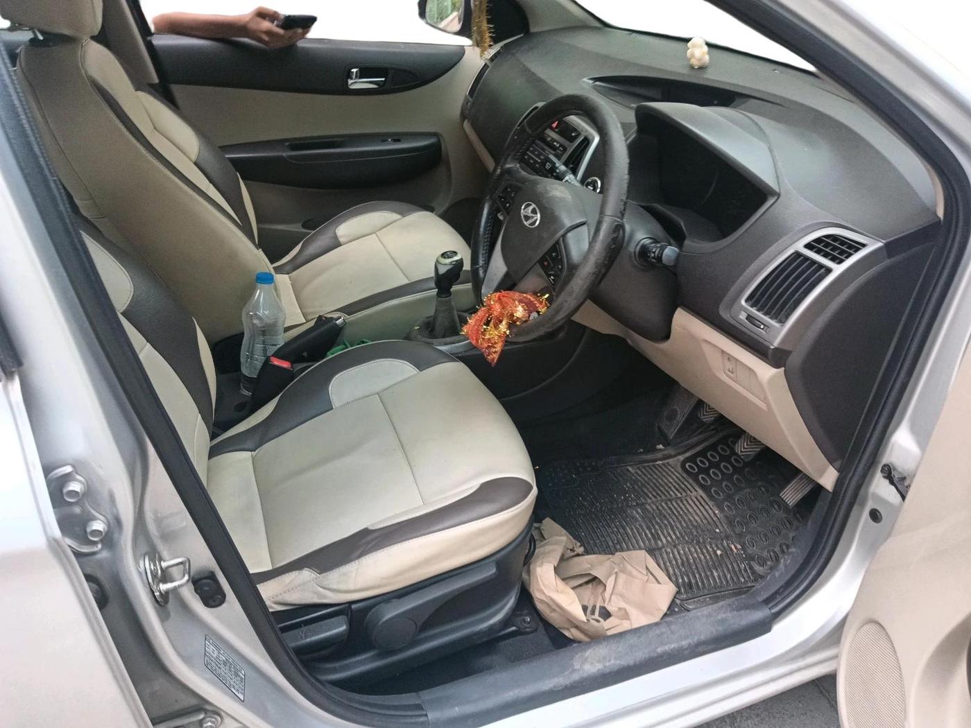 2012 Hyundai i20 ASTA 1.4 CRDI, Diesel, Manual, 1,47,030 km, interior
