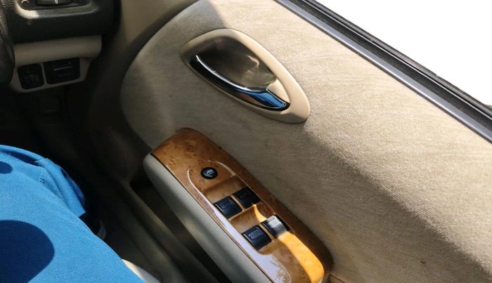 2006 Honda City ZX GXI, Petrol, Manual, 1,19,563 km, interior