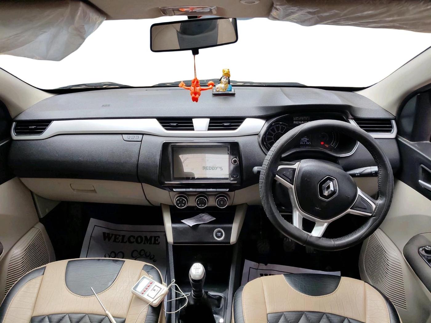2020 Renault TRIBER RXZ, Petrol, Manual, 46,946 km, interior