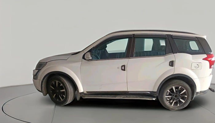 2020 Mahindra XUV500 W11, Diesel, Manual, 34,019 km, exterior