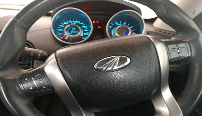 2020 Mahindra XUV500 W11, Diesel, Manual, 34,019 km, interior