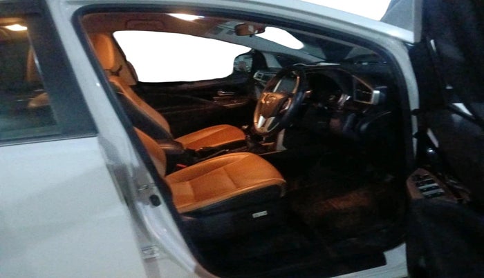 2021 Toyota Innova Crysta 2.4 ZX 7 STR, Diesel, Manual, 72,631 km, interior